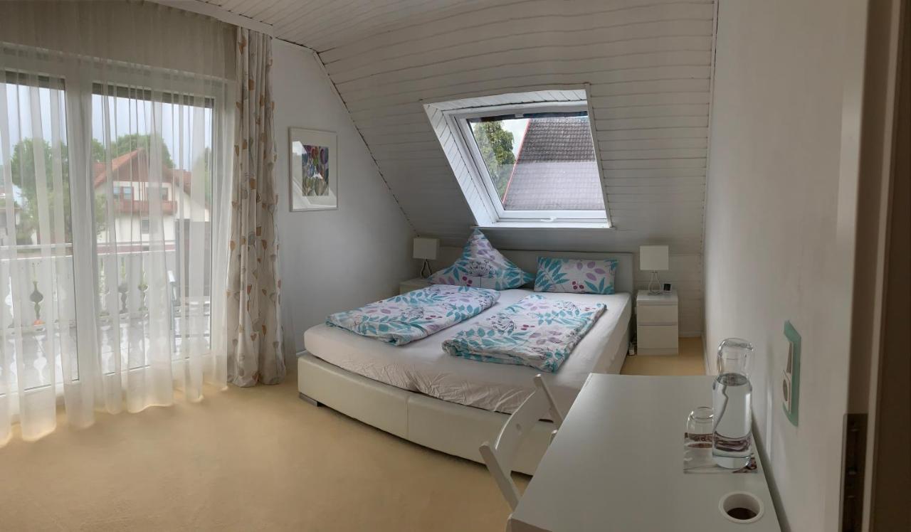 Schoene Zimmer Im Zentrum Leben Offenburg Ngoại thất bức ảnh